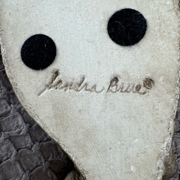 Vintage Sandra Brue signed sandicast otter sculpture from 1984. Made in the USA - Picture 3 of 11